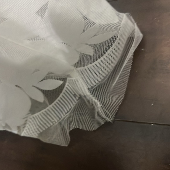 Luxxel long evening dress tan inside with a beautiful white overlay size small - Picture 6 of 9